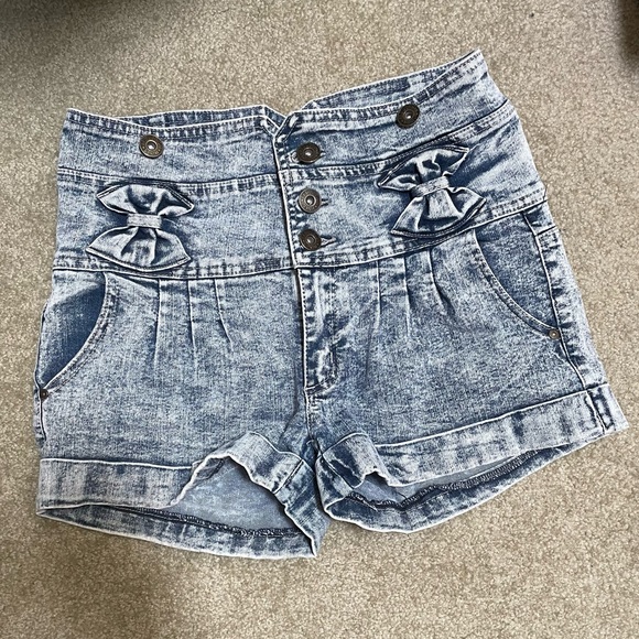 High Waisted Jean Shorts - Picture 1 of 3